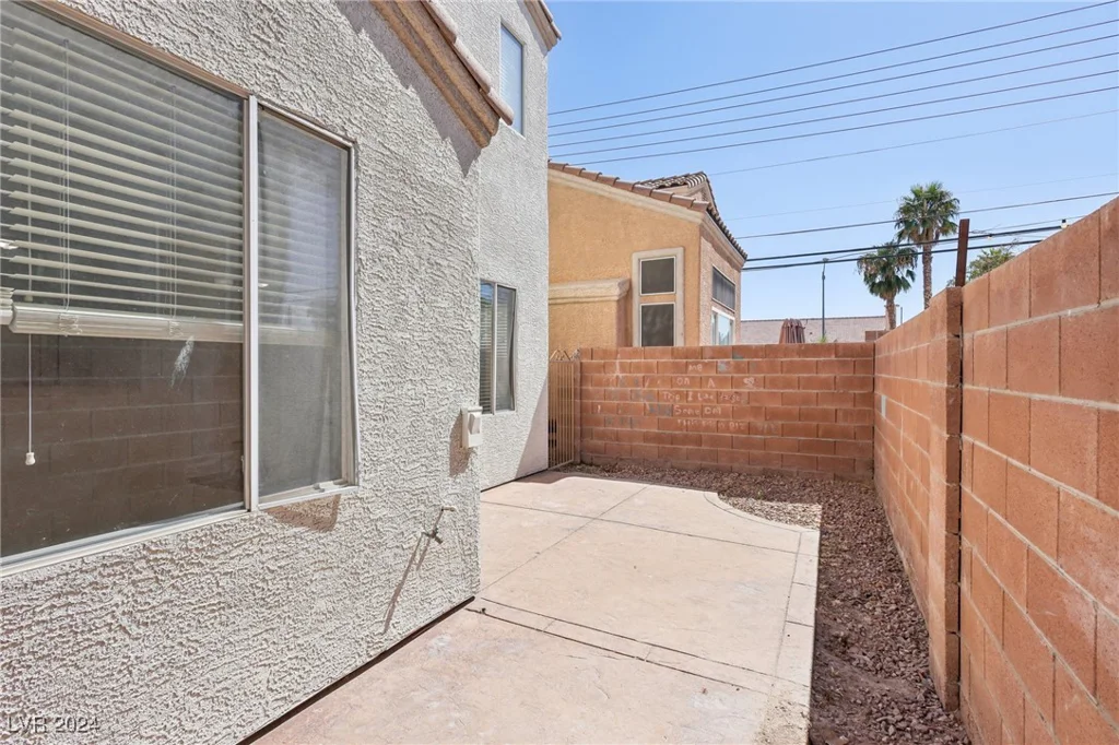 4805 Principle, North Las Vegas, NV 89031