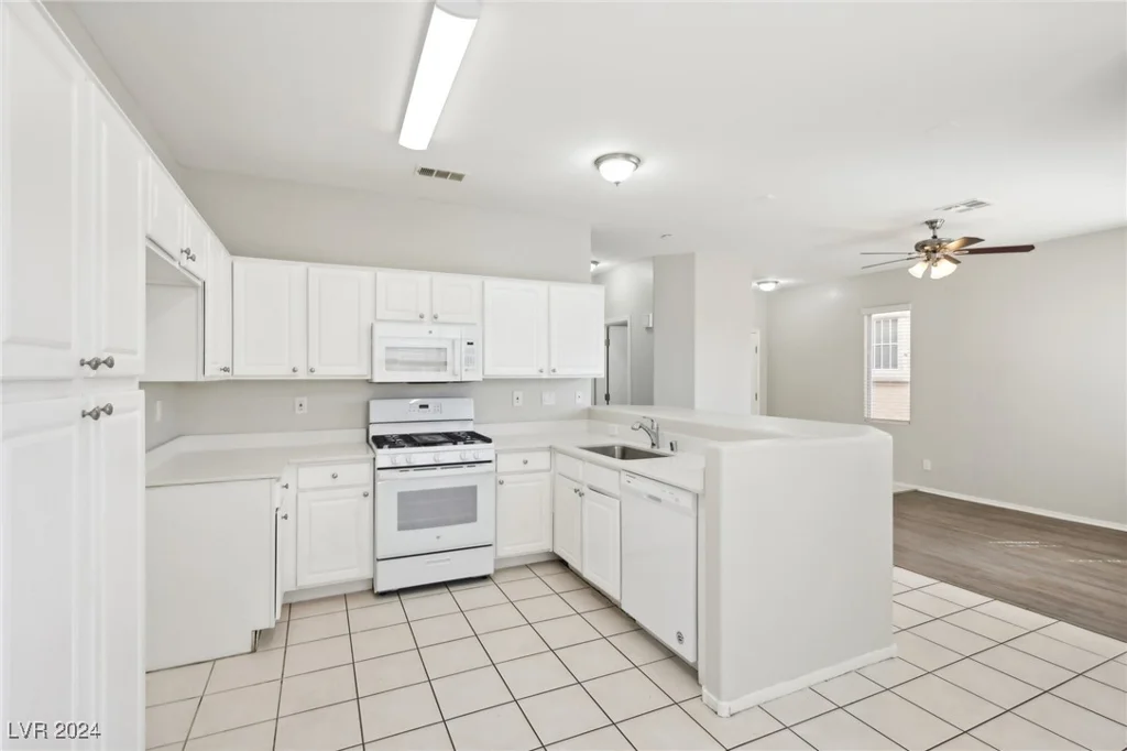 4805 Principle, North Las Vegas, NV 89031