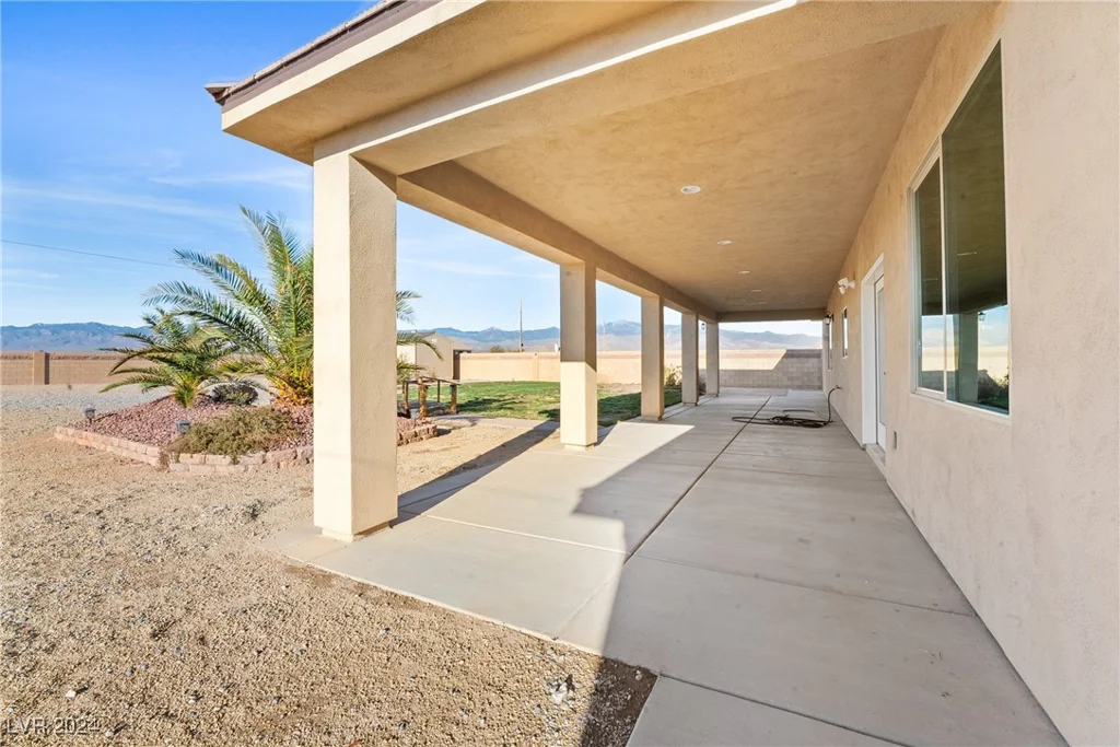 720 Hickory, Pahrump, NV 89048