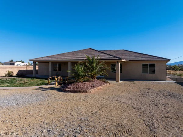 720 Hickory, Pahrump, NV 89048