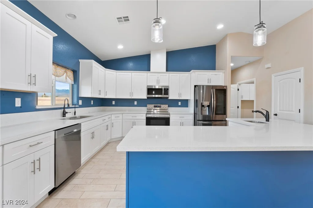 720 Hickory, Pahrump, NV 89048