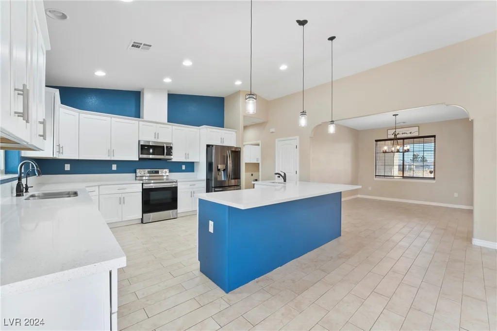 720 Hickory, Pahrump, NV 89048