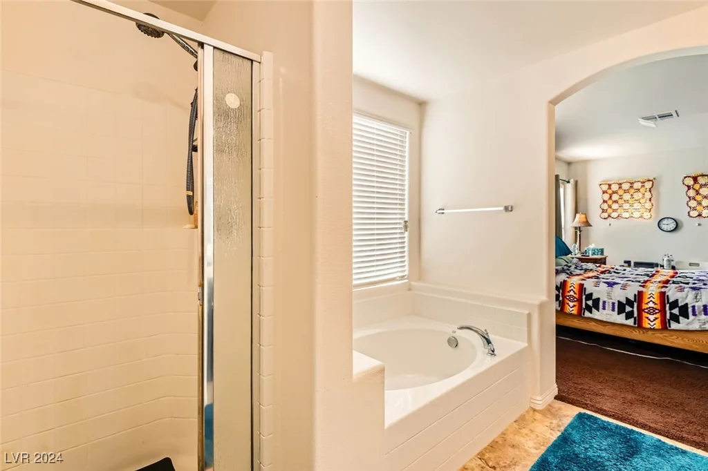 5662 Point Loma, Las Vegas, NV 89122