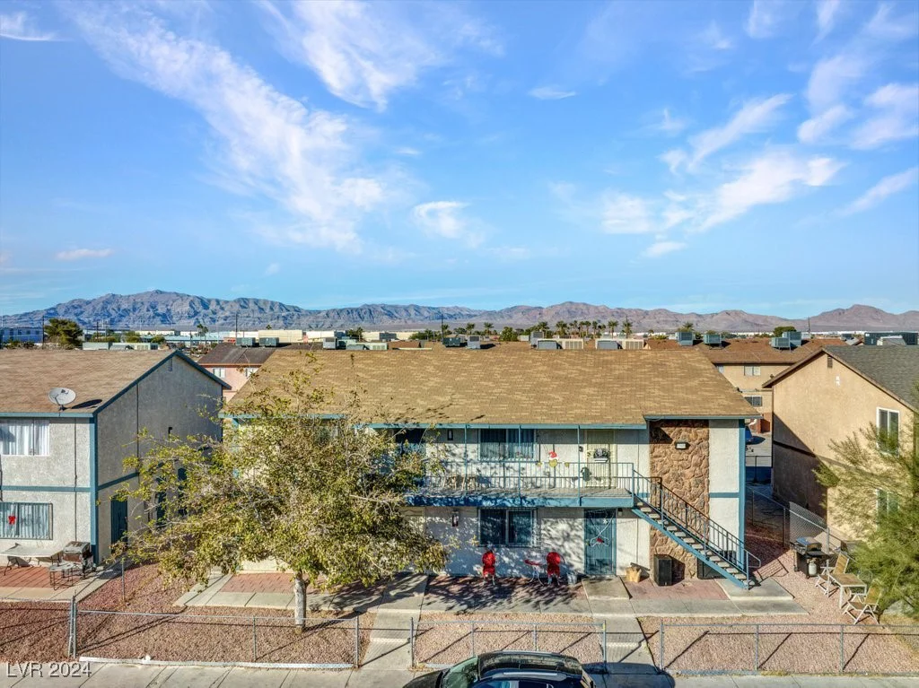 4722 Thunderbolt, Las Vegas, NV 89115