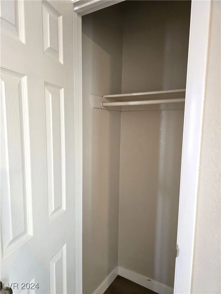 4722 Thunderbolt, Las Vegas, NV 89115