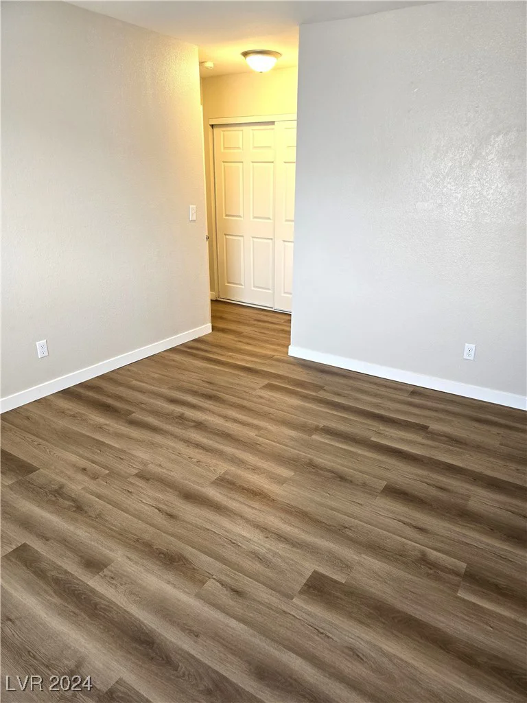 4722 Thunderbolt, Las Vegas, NV 89115