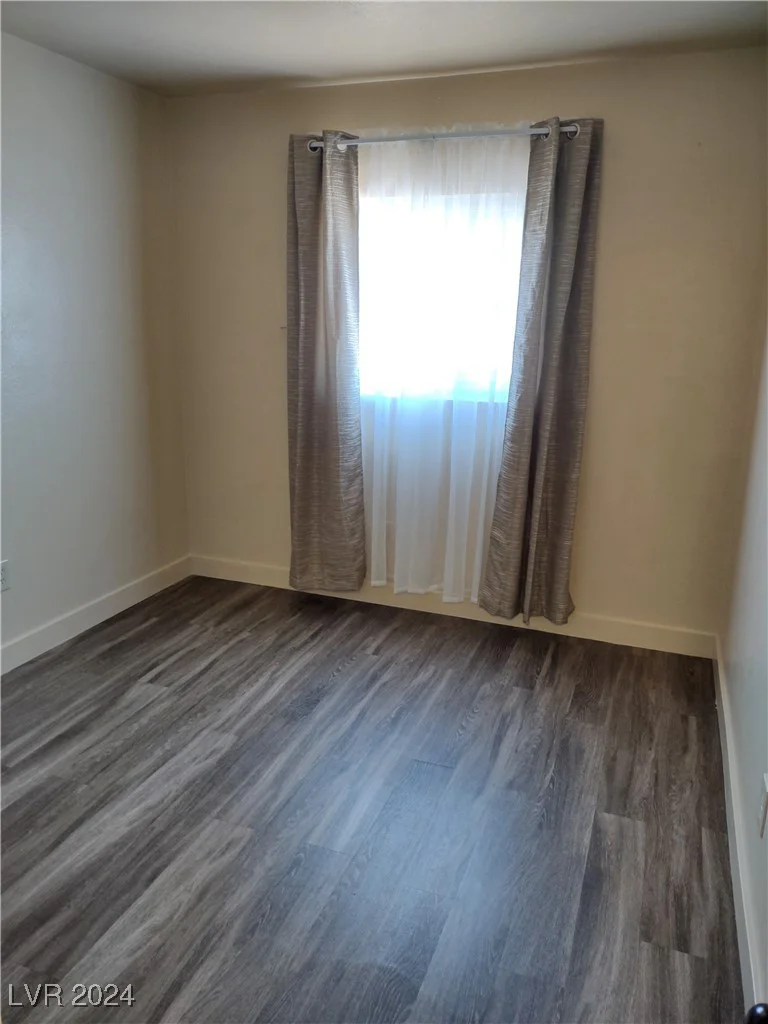4722 Thunderbolt, Las Vegas, NV 89115