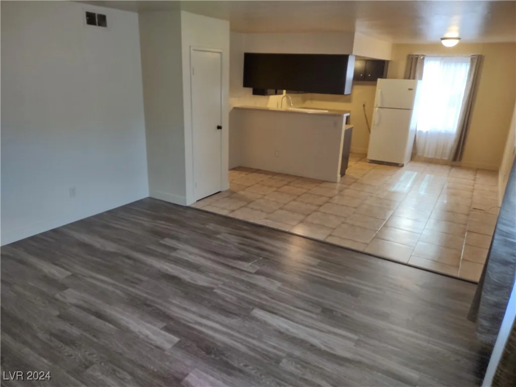 4722 Thunderbolt, Las Vegas, NV 89115
