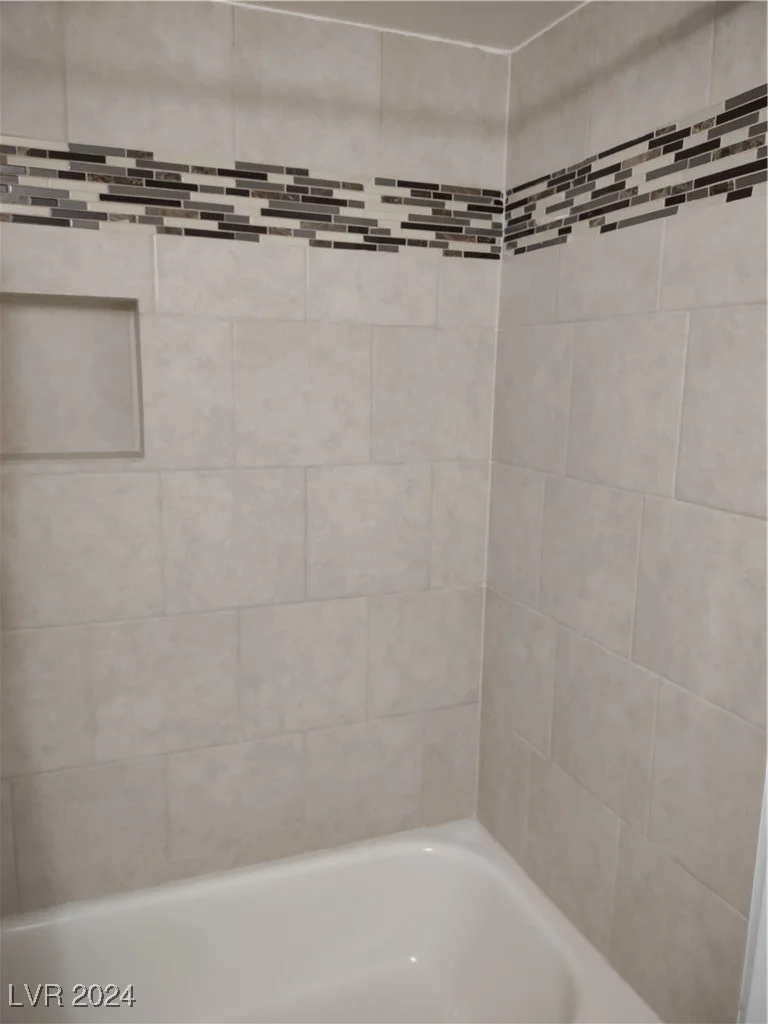 4722 Thunderbolt, Las Vegas, NV 89115