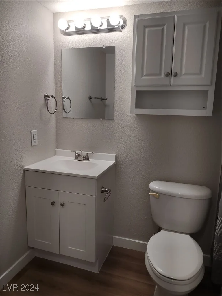 4722 Thunderbolt, Las Vegas, NV 89115