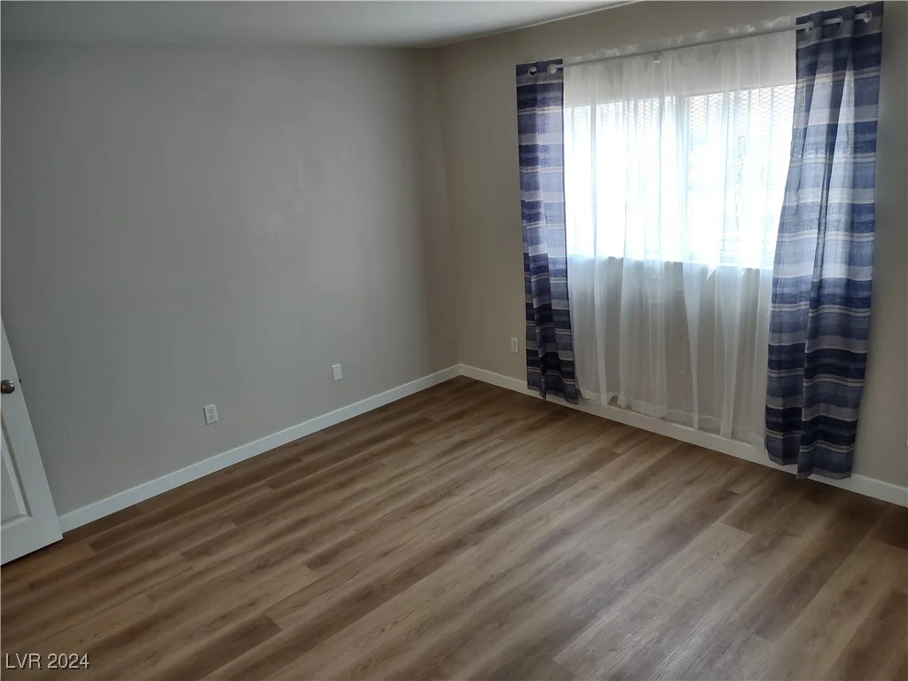 4722 Thunderbolt, Las Vegas, NV 89115