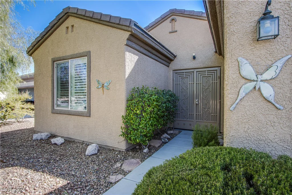2435 Moonlight Valley, Henderson, NV 89044