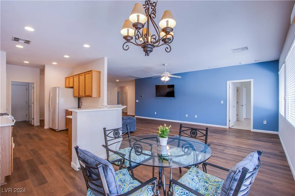 2435 Moonlight Valley, Henderson, NV 89044