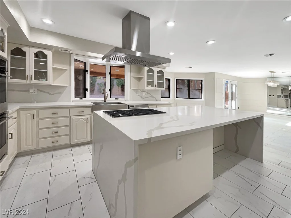 17 Hummingbird, Henderson, NV 89014