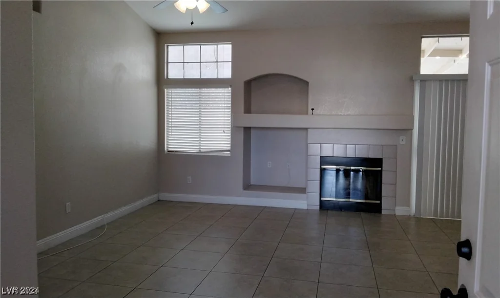3717 Iverson, North Las Vegas, NV 89032