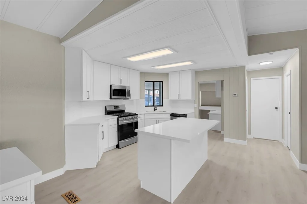 2925 Gavilan, Las Vegas, NV 89122