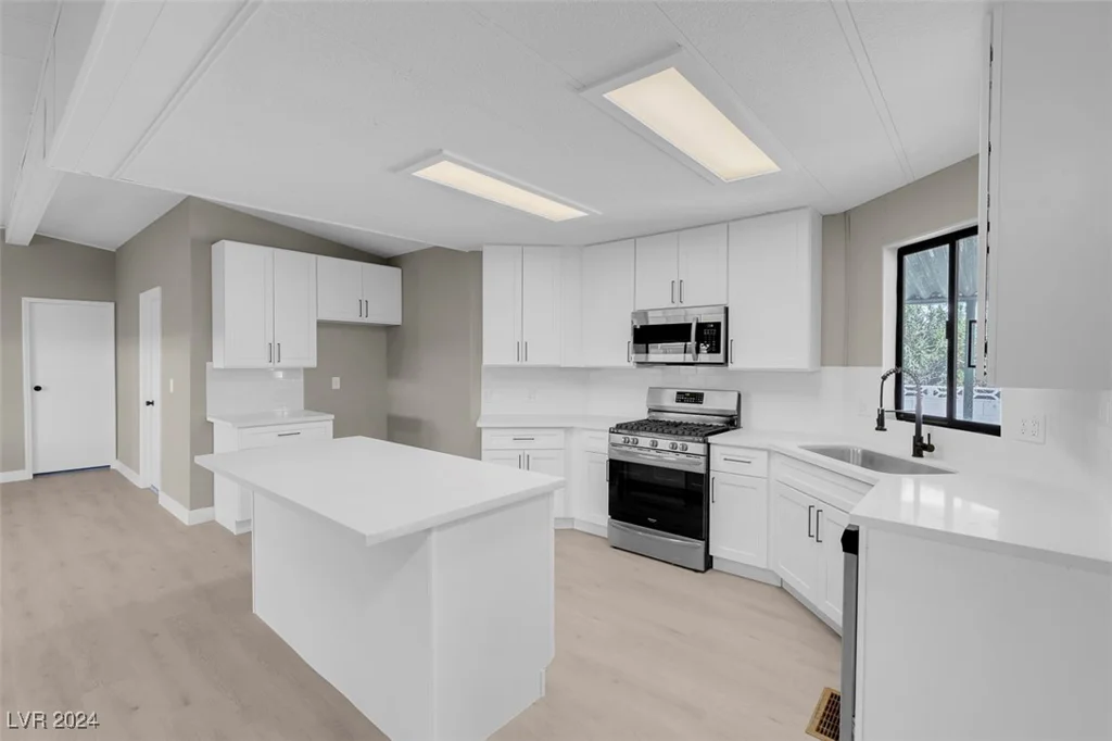 2925 Gavilan, Las Vegas, NV 89122