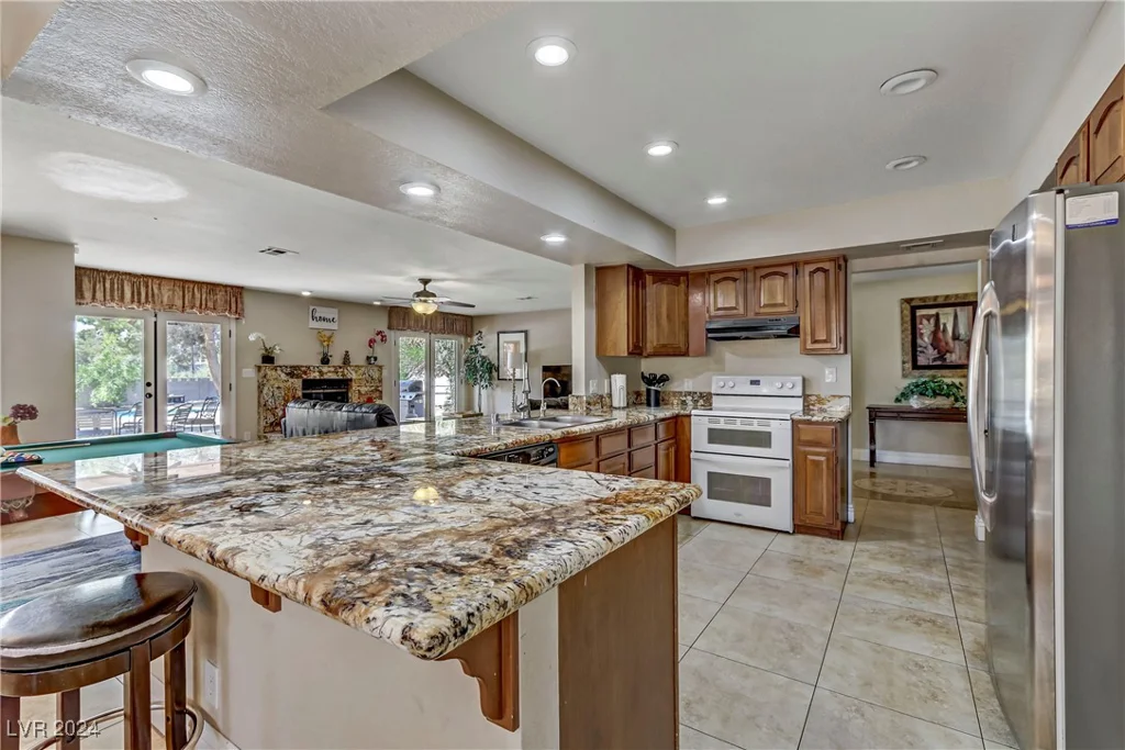 7045 Eldora, Las Vegas, NV 89117