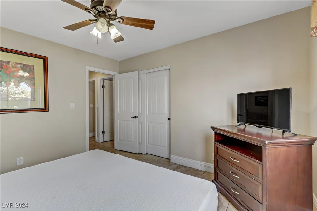 7045 Eldora, Las Vegas, NV 89117
