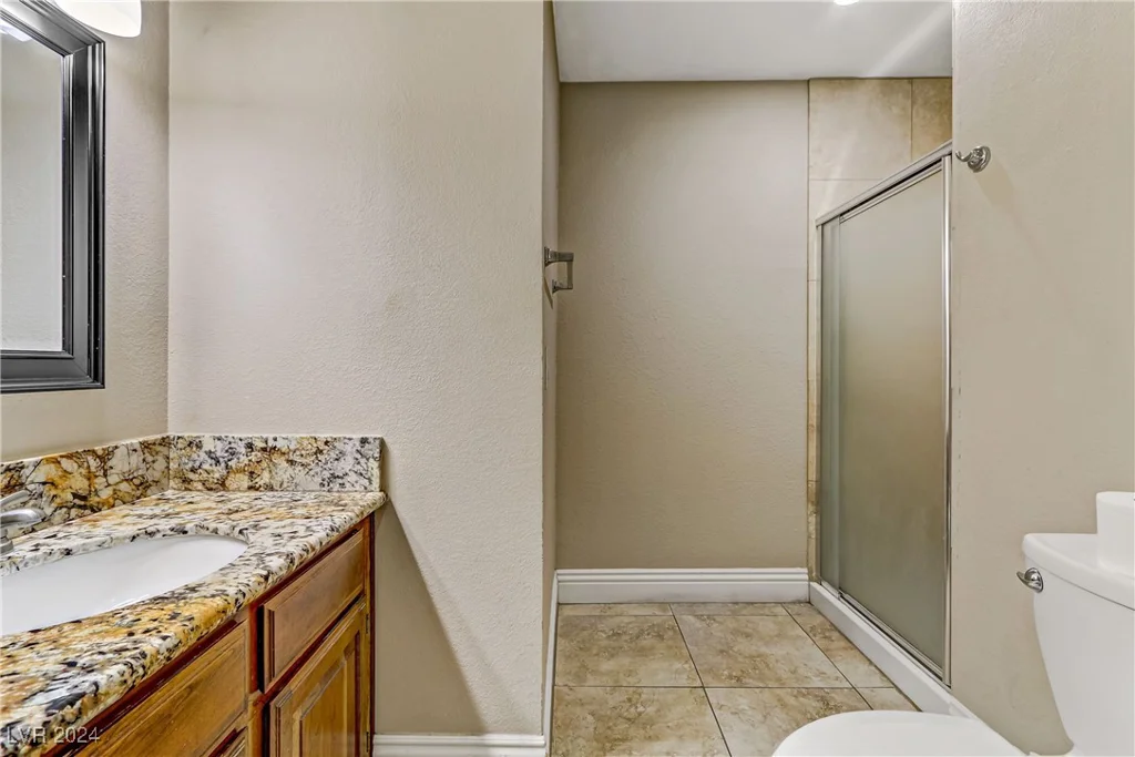 7045 Eldora, Las Vegas, NV 89117