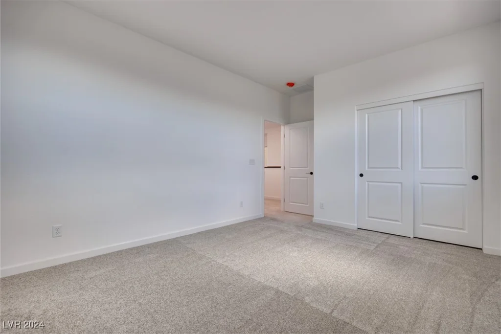 6914 Pacific Robin, North Las Vegas, NV 89084