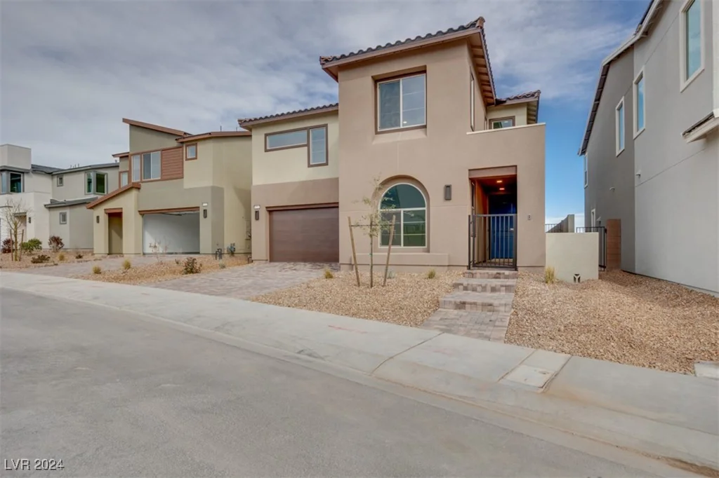 6914 Pacific Robin, North Las Vegas, NV 89084
