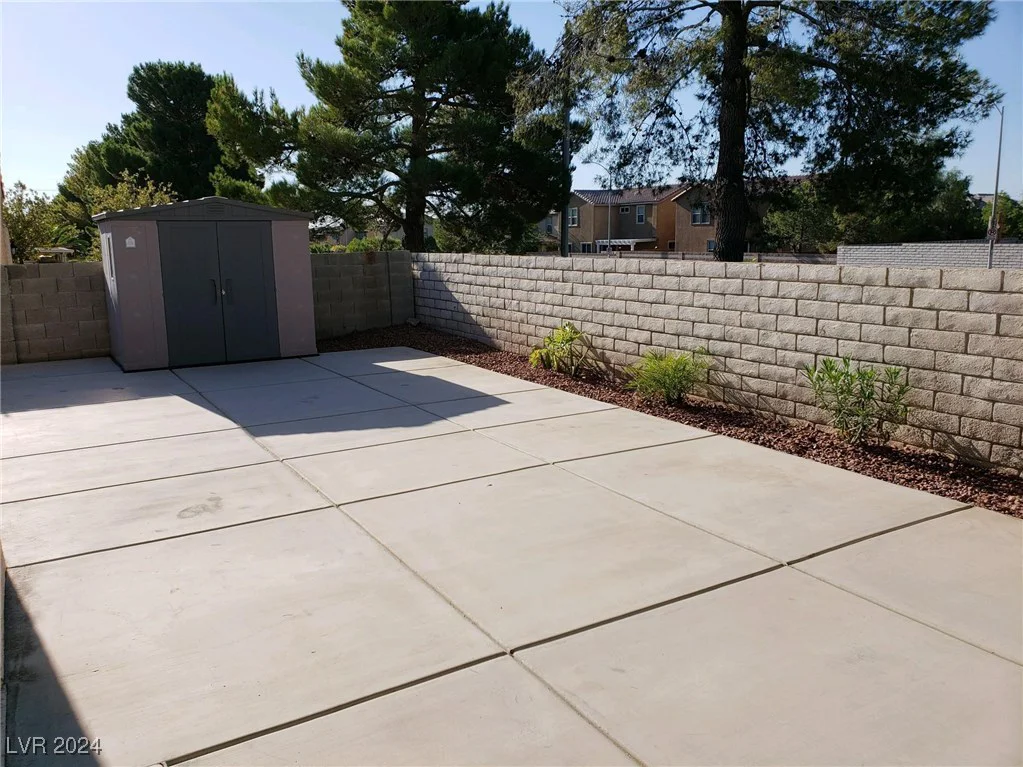 8665 Freeport, Las Vegas, NV 89117