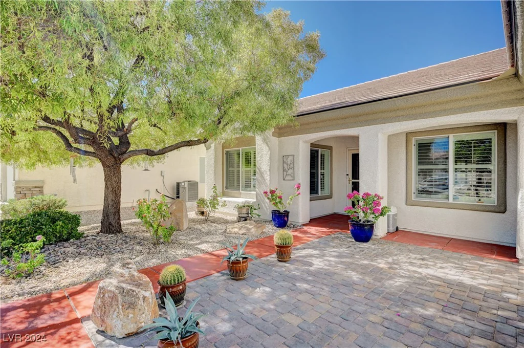 7457 Widewing, North Las Vegas, NV 89084
