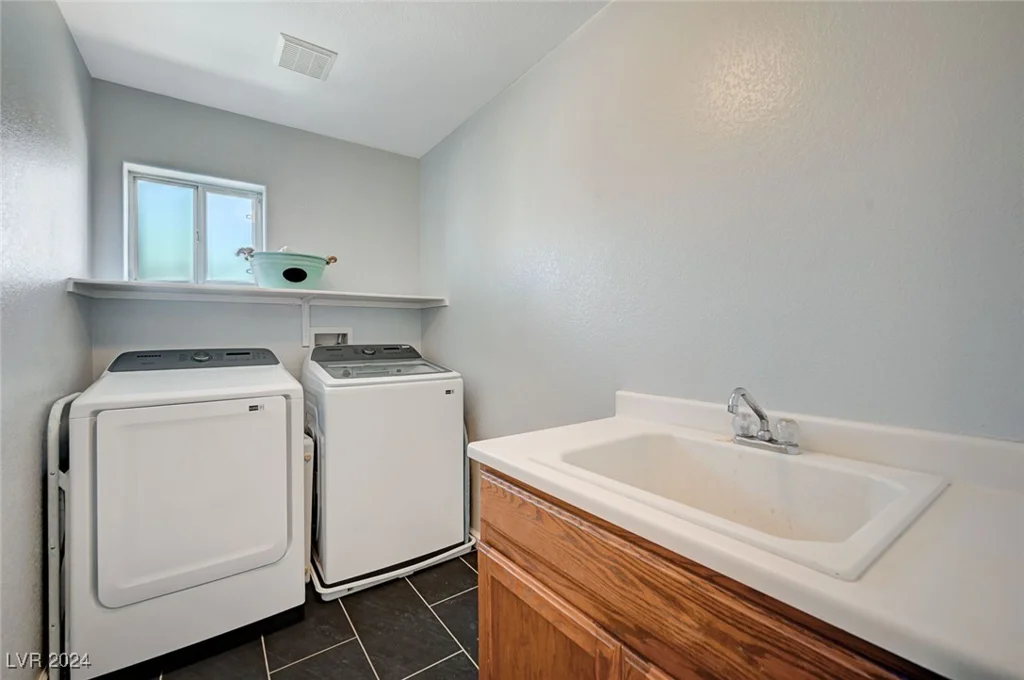 6984 Smiling Cloud, Henderson, NV 89011