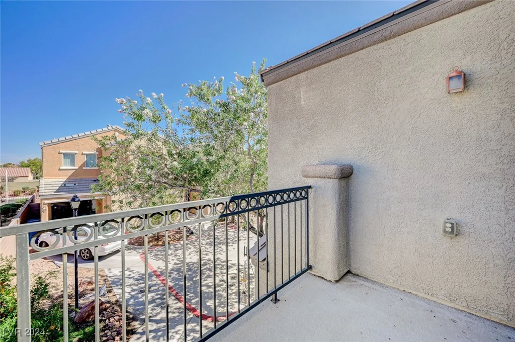 6984 Smiling Cloud, Henderson, NV 89011