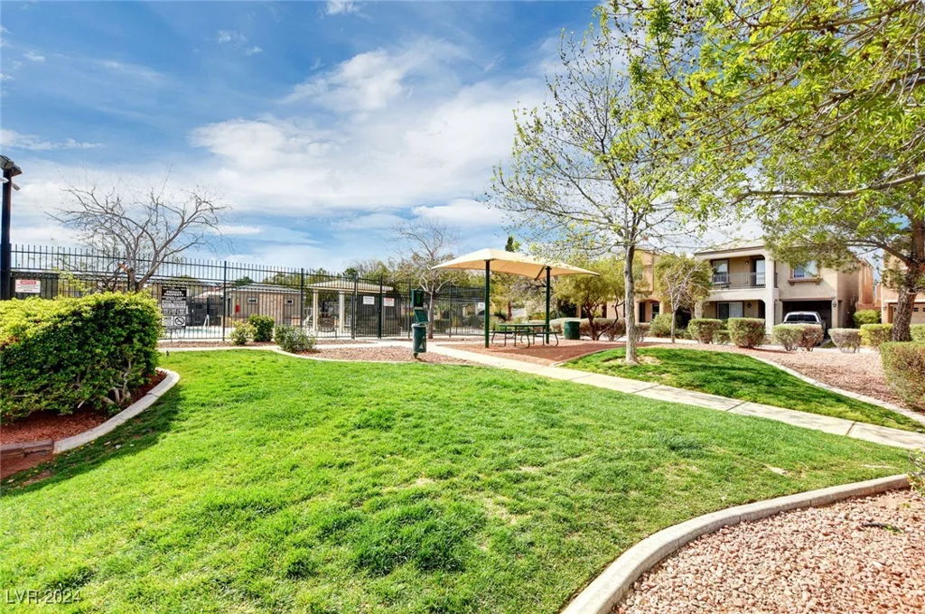 6984 Smiling Cloud, Henderson, NV 89011