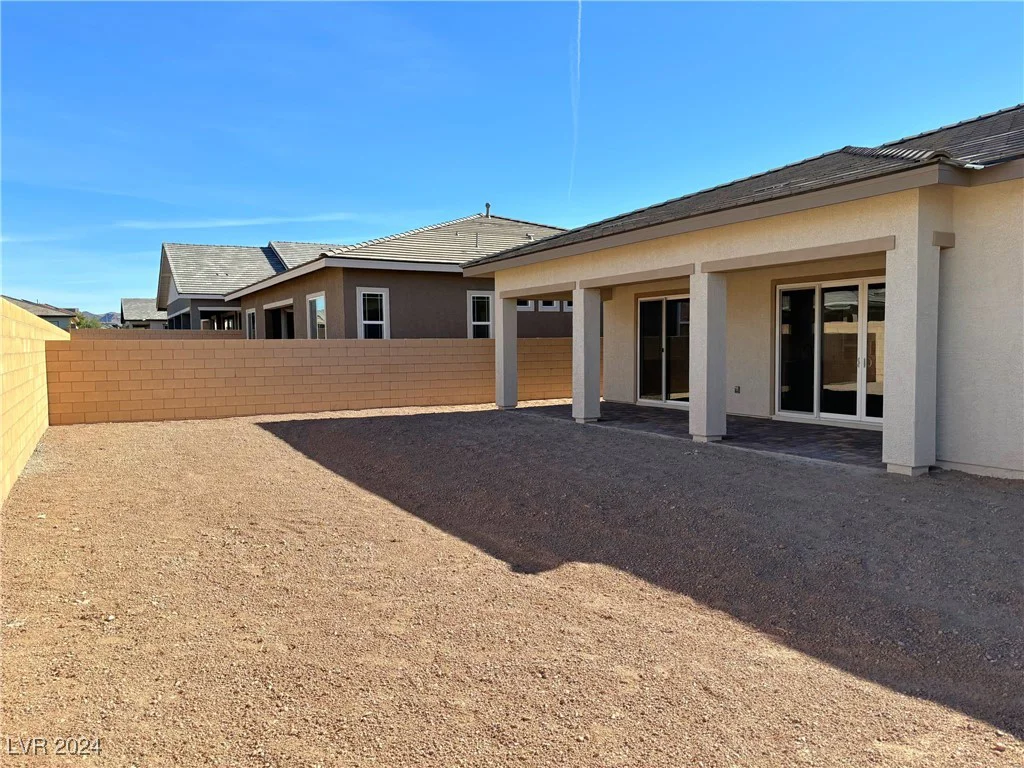 72 Ella Ashman, Henderson, NV 89011