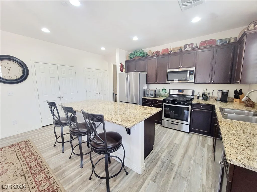 1152 Bear Head, Henderson, NV 89011