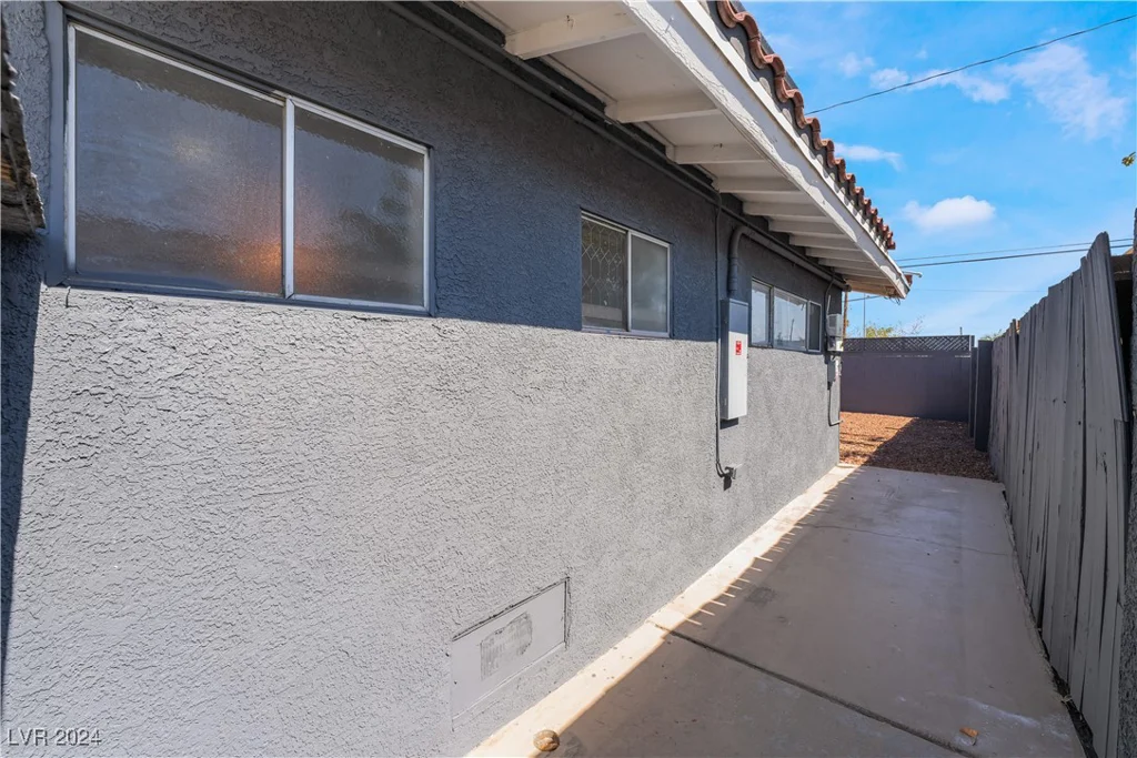 200 Princeton, Las Vegas, NV 89107
