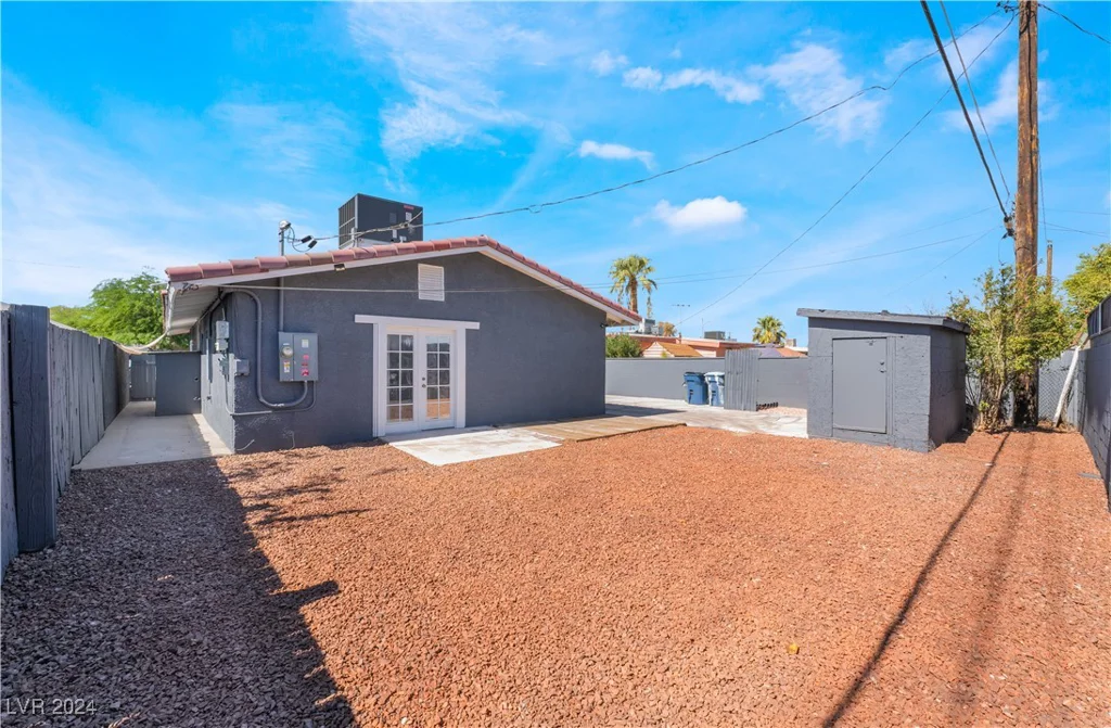 200 Princeton, Las Vegas, NV 89107