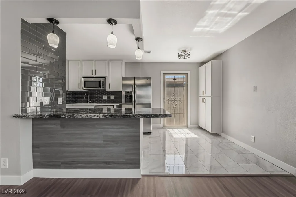 200 Princeton, Las Vegas, NV 89107