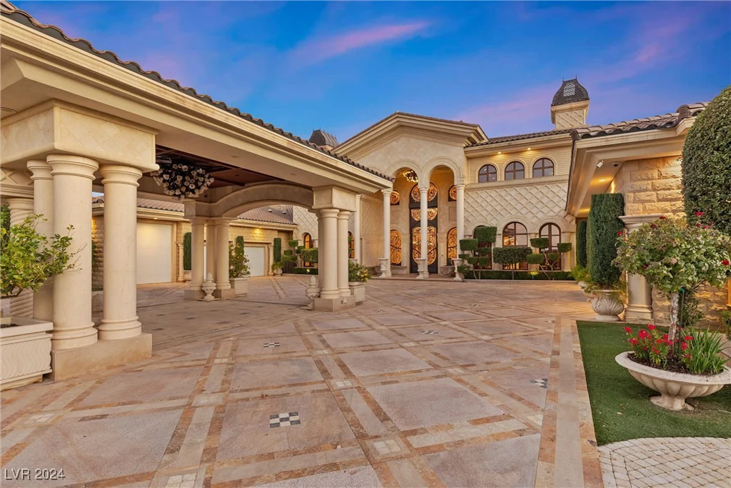 9409 Kings Gate, Las Vegas, NV 89145