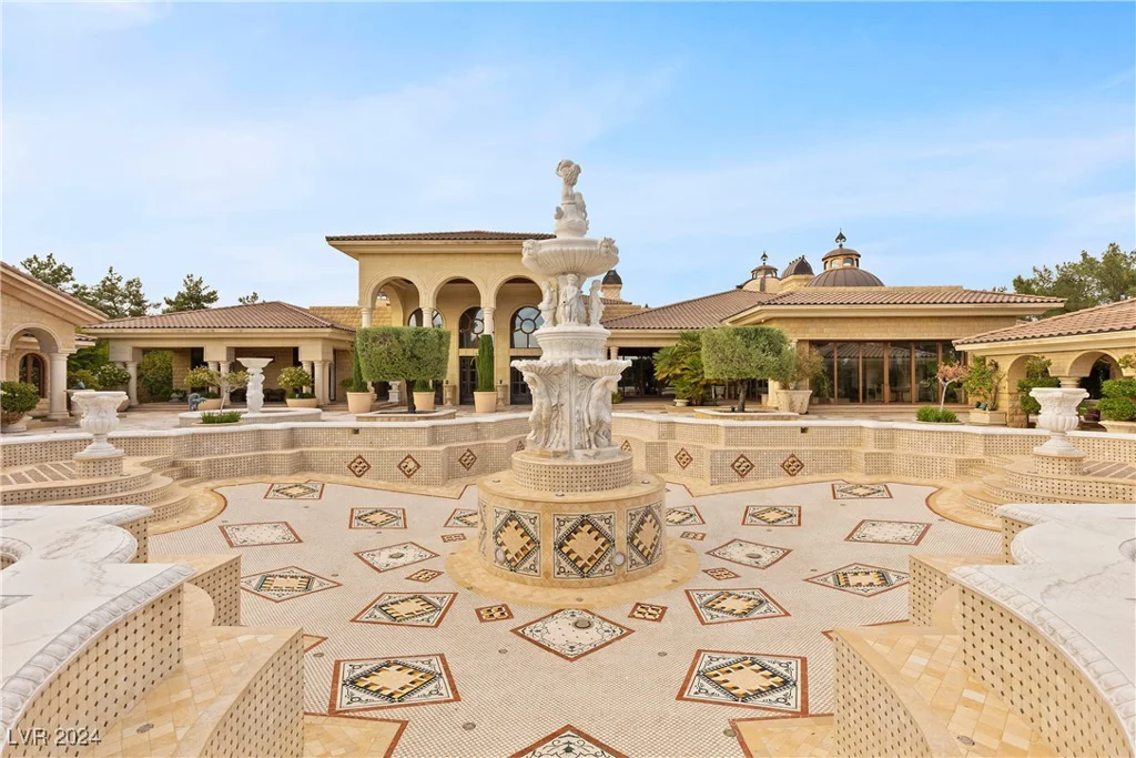 9409 Kings Gate, Las Vegas, NV 89145