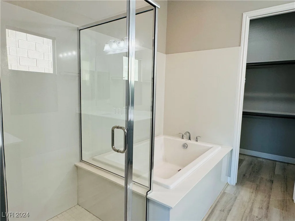 12592 Point Sierra, Las Vegas, NV 89138