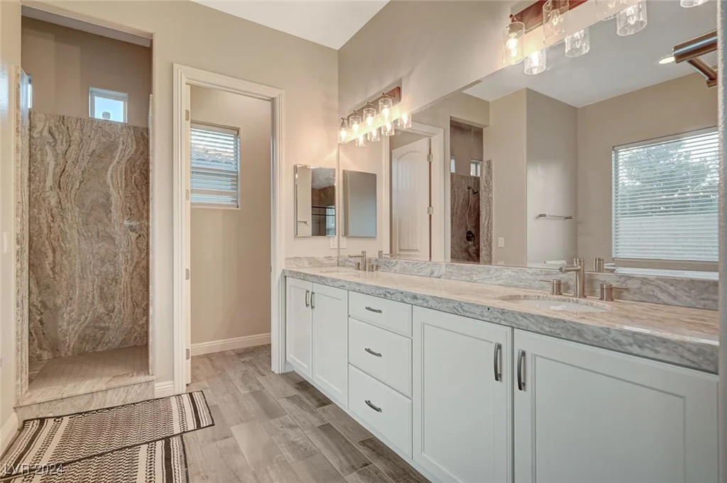 7083 Arabian Ridge, Las Vegas, NV 89131