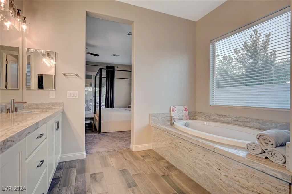 7083 Arabian Ridge, Las Vegas, NV 89131