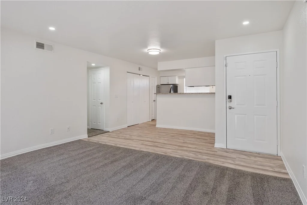 2750 Durango, Las Vegas, NV 89117
