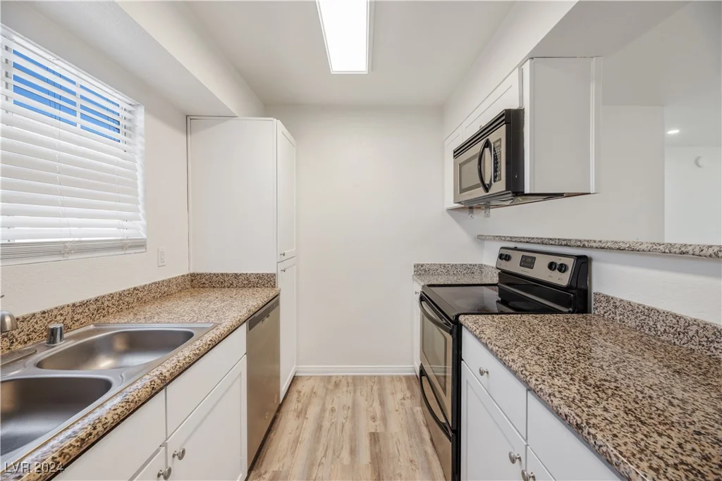 2750 Durango, Las Vegas, NV 89117