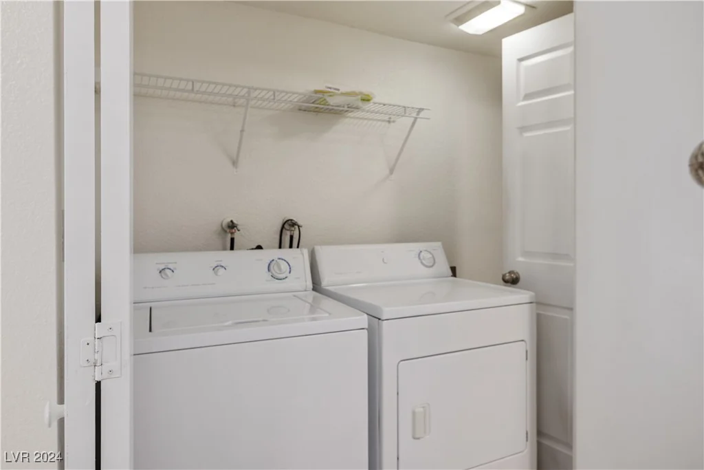 2750 Durango, Las Vegas, NV 89117