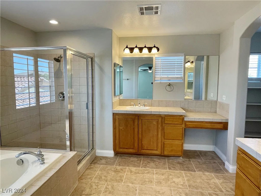 5905 Cabo San Lucas, Las Vegas, NV 89131