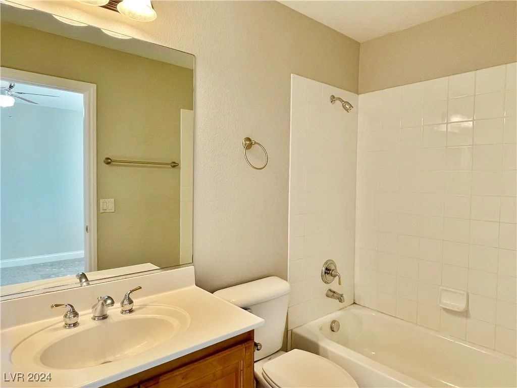 5905 Cabo San Lucas, Las Vegas, NV 89131