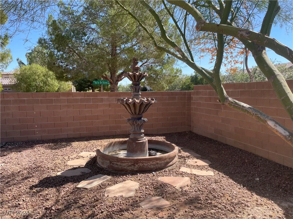 5905 Cabo San Lucas, Las Vegas, NV 89131
