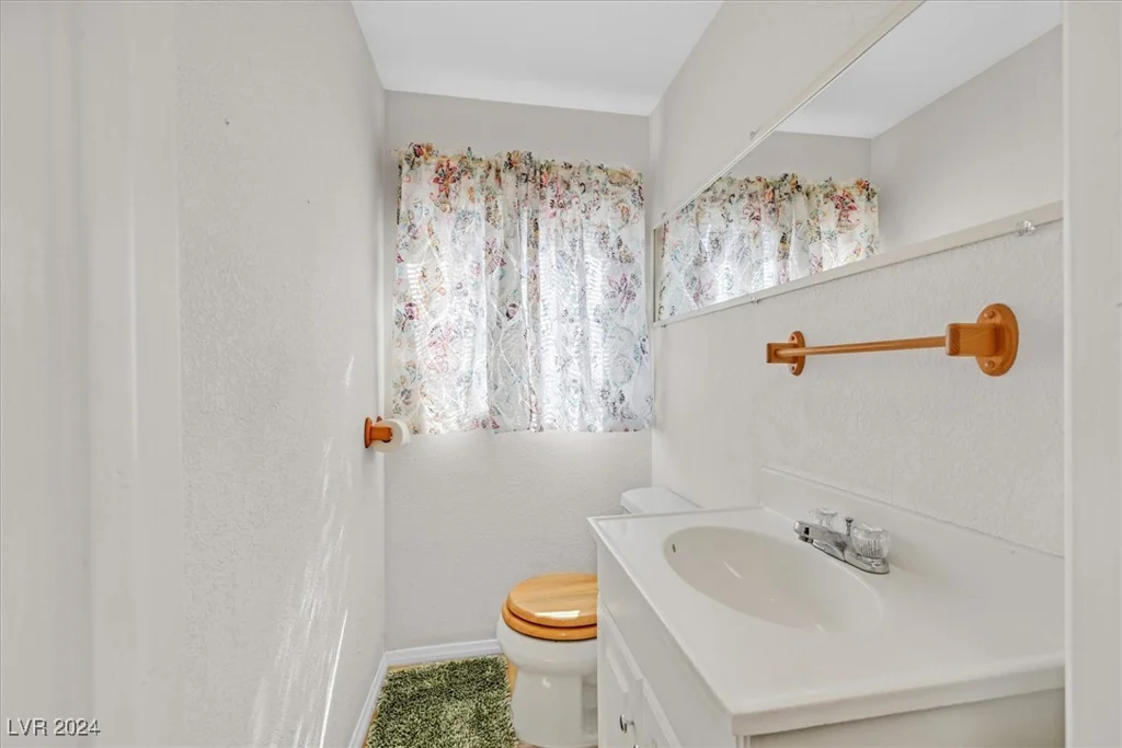 1951 Spring Lake, Henderson, NV 89002