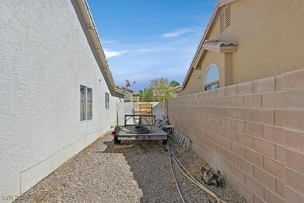 1951 Spring Lake, Henderson, NV 89002