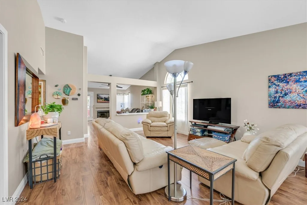 1951 Spring Lake, Henderson, NV 89002